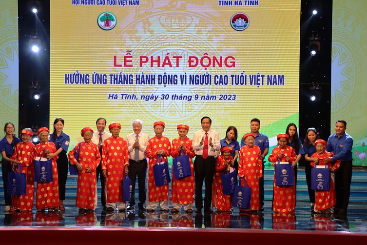 Phát động hưởng ứng Tháng hành động vì người cao tuổi Việt Nam năm 2023